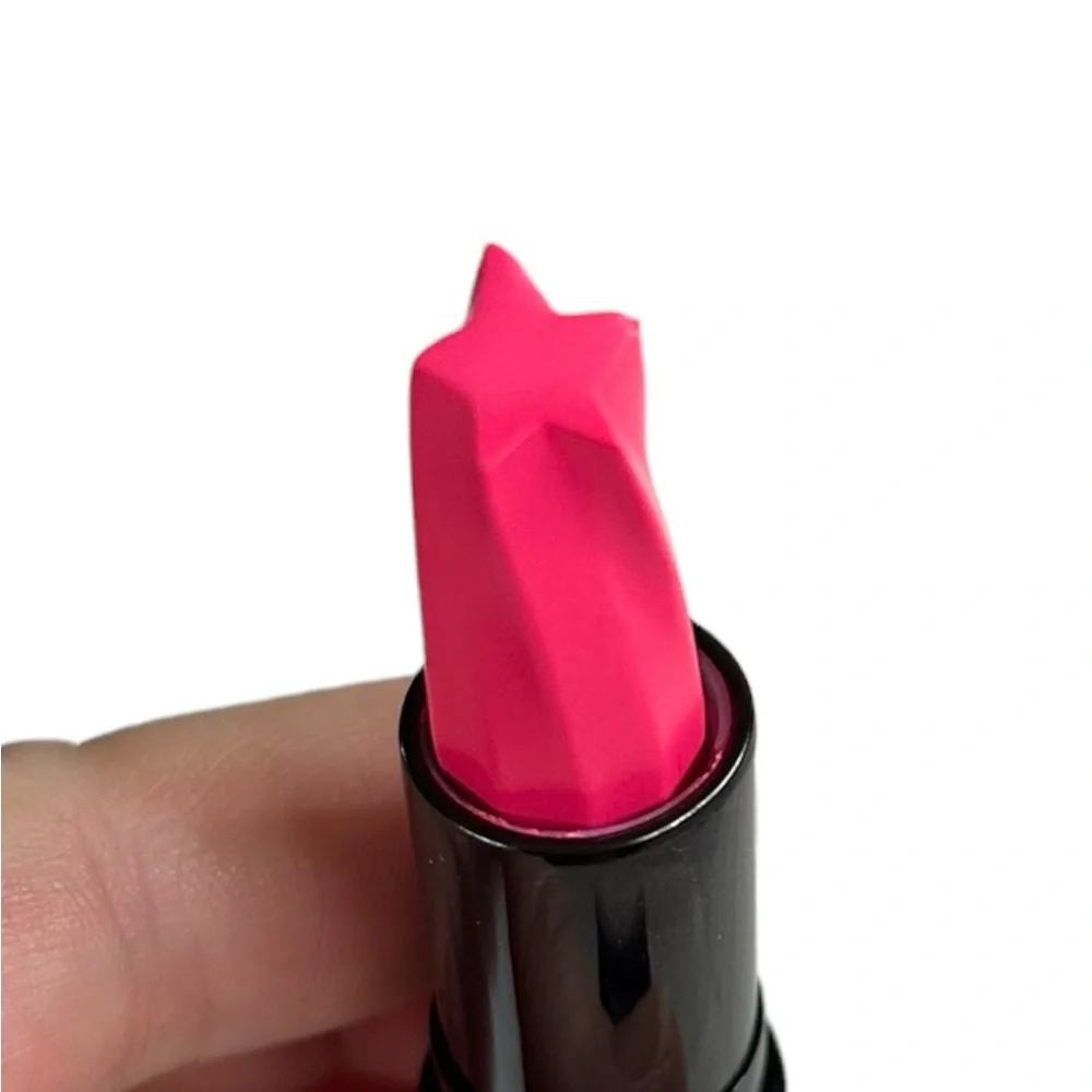 3 Charming Eyes Star Shaped Lipstick Set of 2 Pink/Red Pink K-Beauty Kawaii NWT